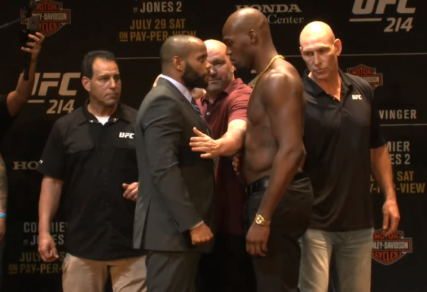 Cormier vs Jones UFC 214 staredown